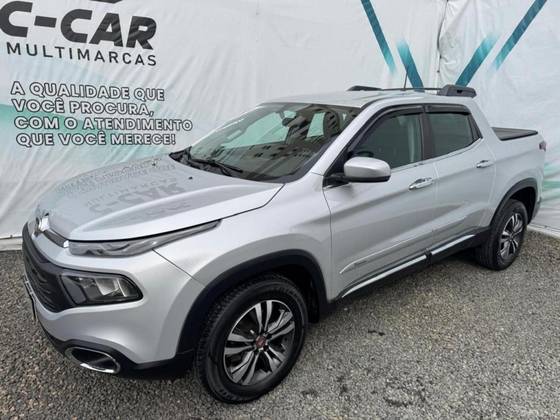 FIAT TORO 1.8 16V EVO FLEX FREEDOM AT6 FIAT TORO 1.8 16V EVO FLEX FREEDOM AT6